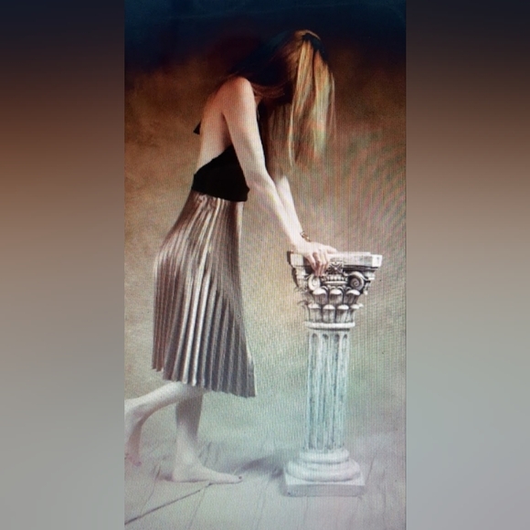 NEW BLACK & COPPPER PLUNGE HALTER KNEE LENGTH COCKTAIL DRESS - Picture 6 of 7